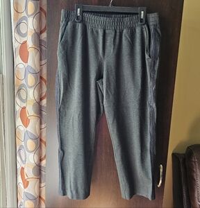 Old Navy Active Charcoal Pants